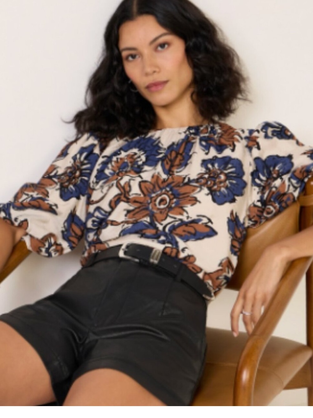 Evereve Elowyn Floral Puff-Sleeve Blouse in Cream Brown and Blue - NWOT